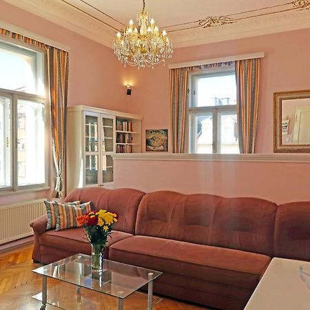 Apartment Themis Karlovy Vary Exterior foto