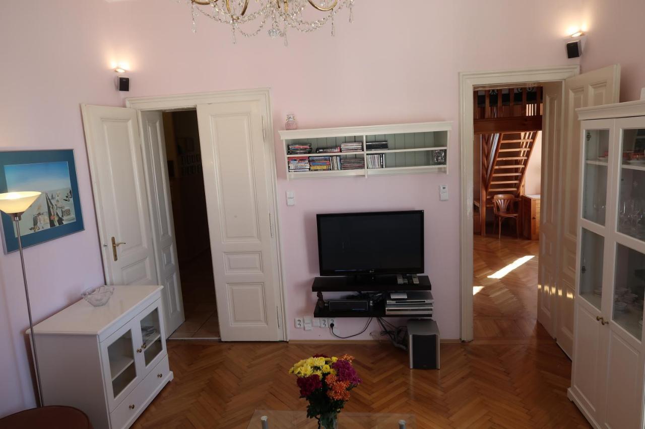 Apartment Themis Karlovy Vary Exterior foto