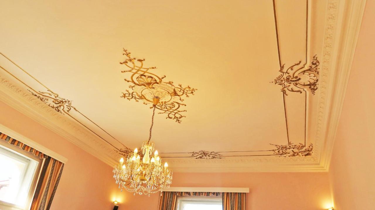 Apartment Themis Karlovy Vary Exterior foto